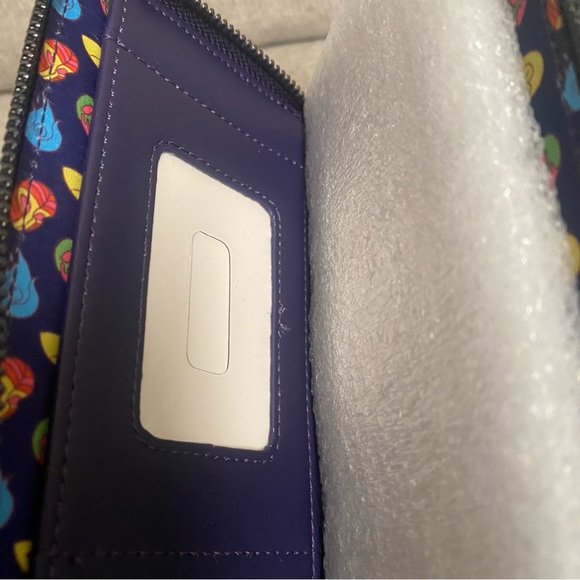 Disney | Disney Villains In The Dark Zip Around Wallet - Picture 4 of 4